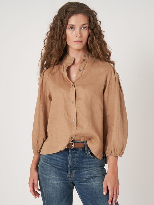 Leinenbluse mit Stehkragen und Druckknöpfen