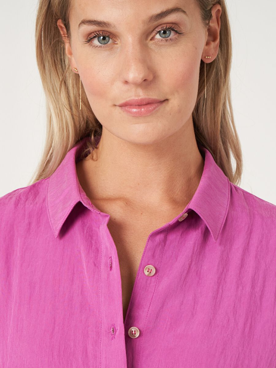 Overhemdjurk met korte pofmouwen en ceintuur image number 4