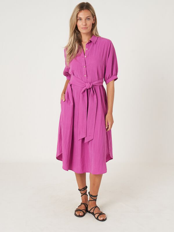 Overhemdjurk met korte pofmouwen en ceintuur image number 5