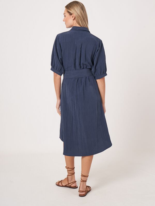 Robe chemise &agrave; manches courtes bouffantes avec ceinture image number 1