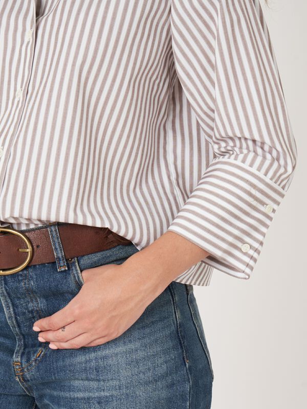 Loose fit gestreepte overhemdblouse image number 3