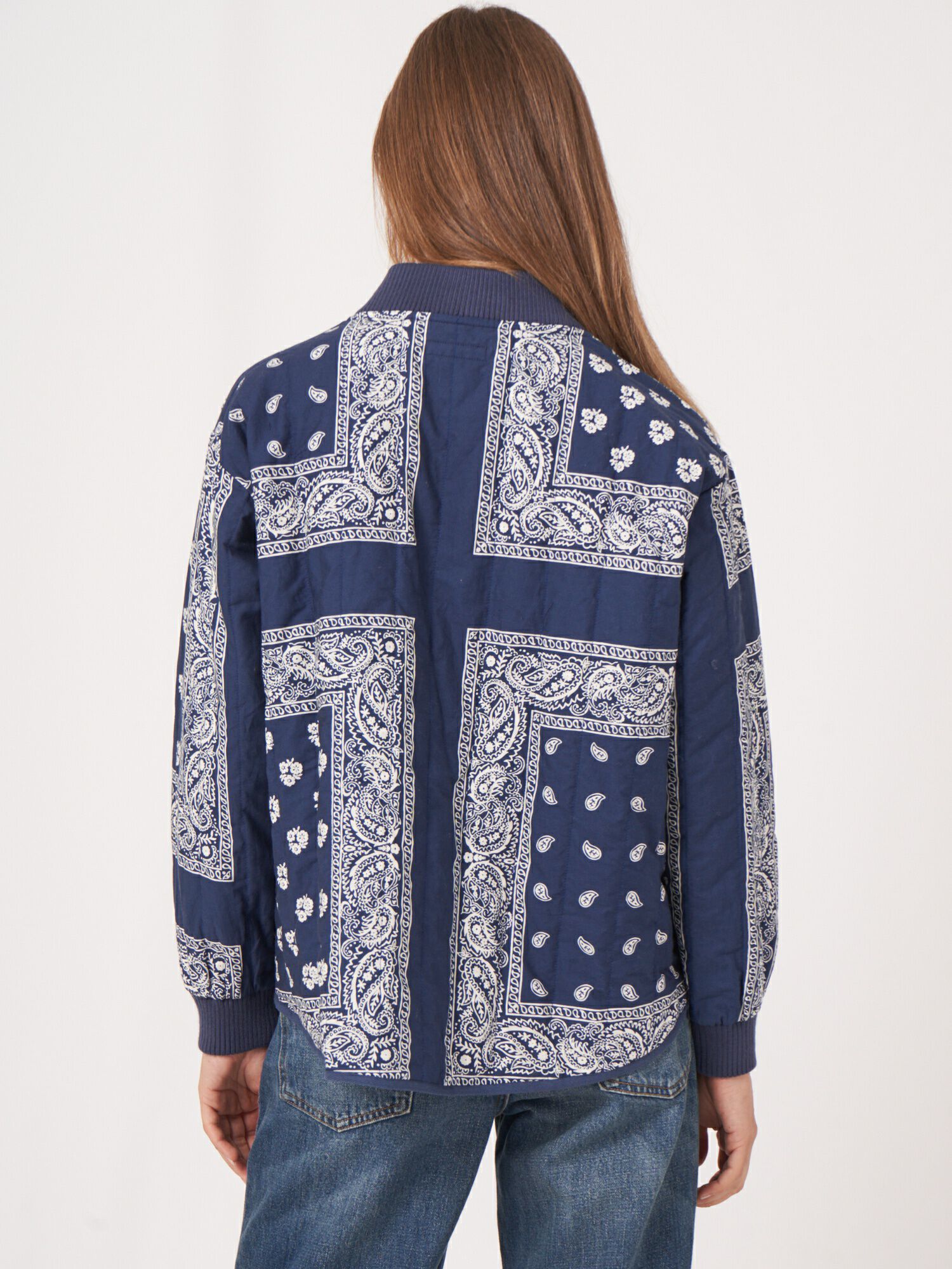 Bandana print jacket wit zip