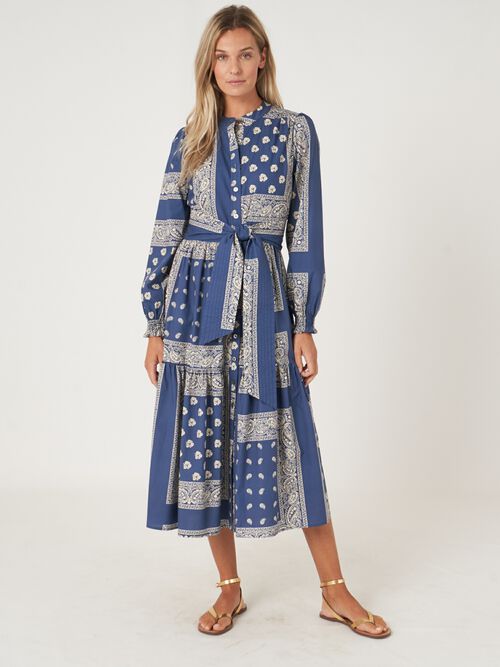 Bandana print dress with belt