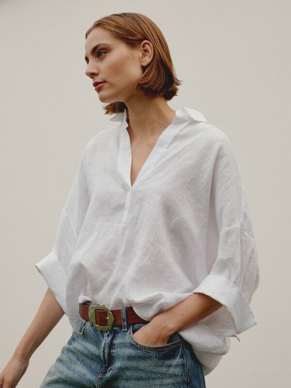 Oversized linen blouse with polo neck image number 0