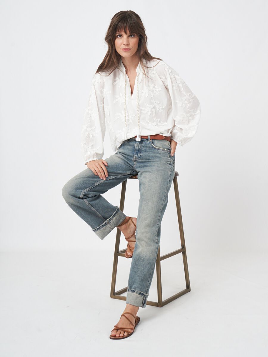 Blouse met geborduurde bloemen image number 0