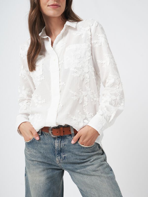 Cotton shirt with embroidered flowers image number 2