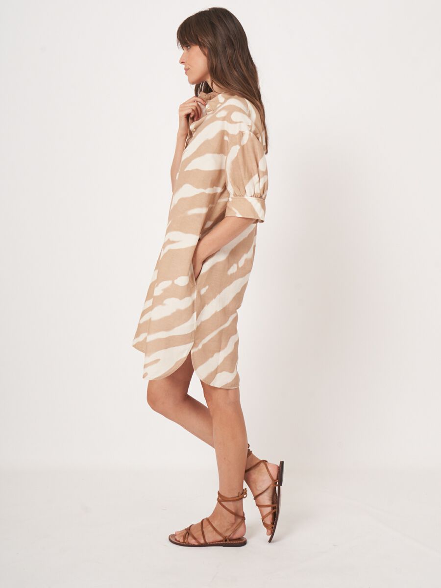 Hemdkleid mit Tierdruck aus Leinenmischung  image number 4