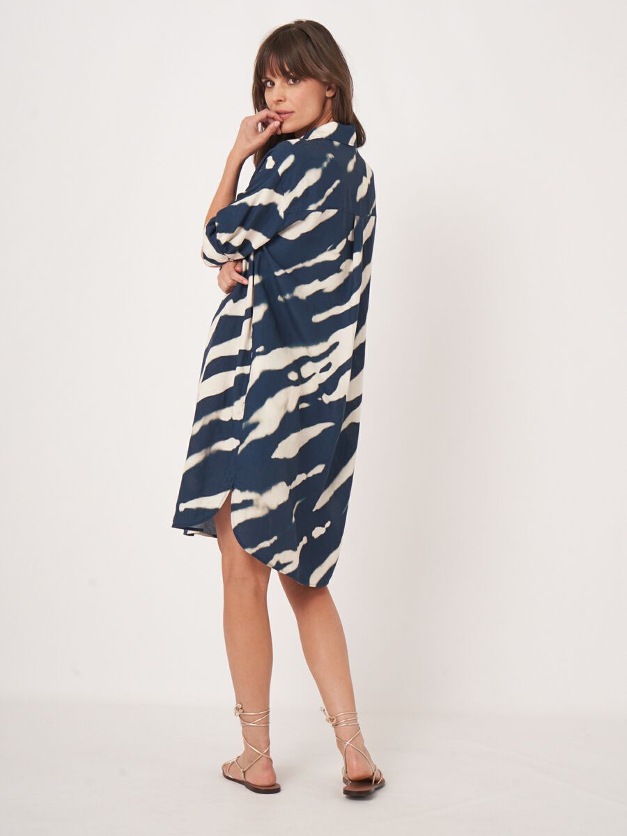 Linen blend shirt dress with animal print image number 3