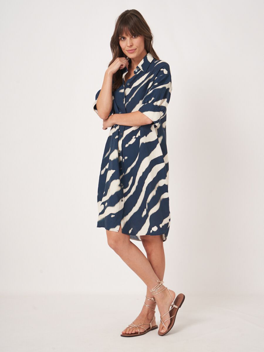 Linen blend shirt dress with animal print image number 4
