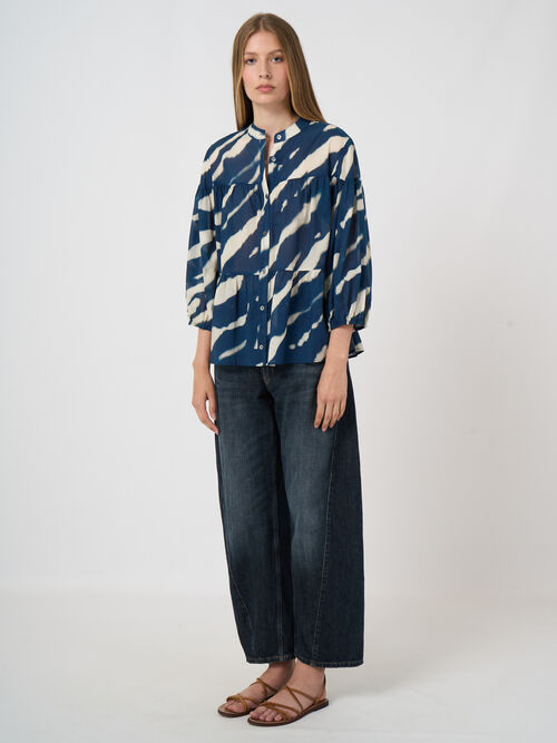 Tiered blouse with animal print