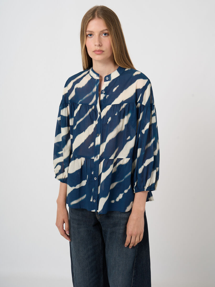 Chemise imprim&eacute;e &agrave; volants avec image number 1
