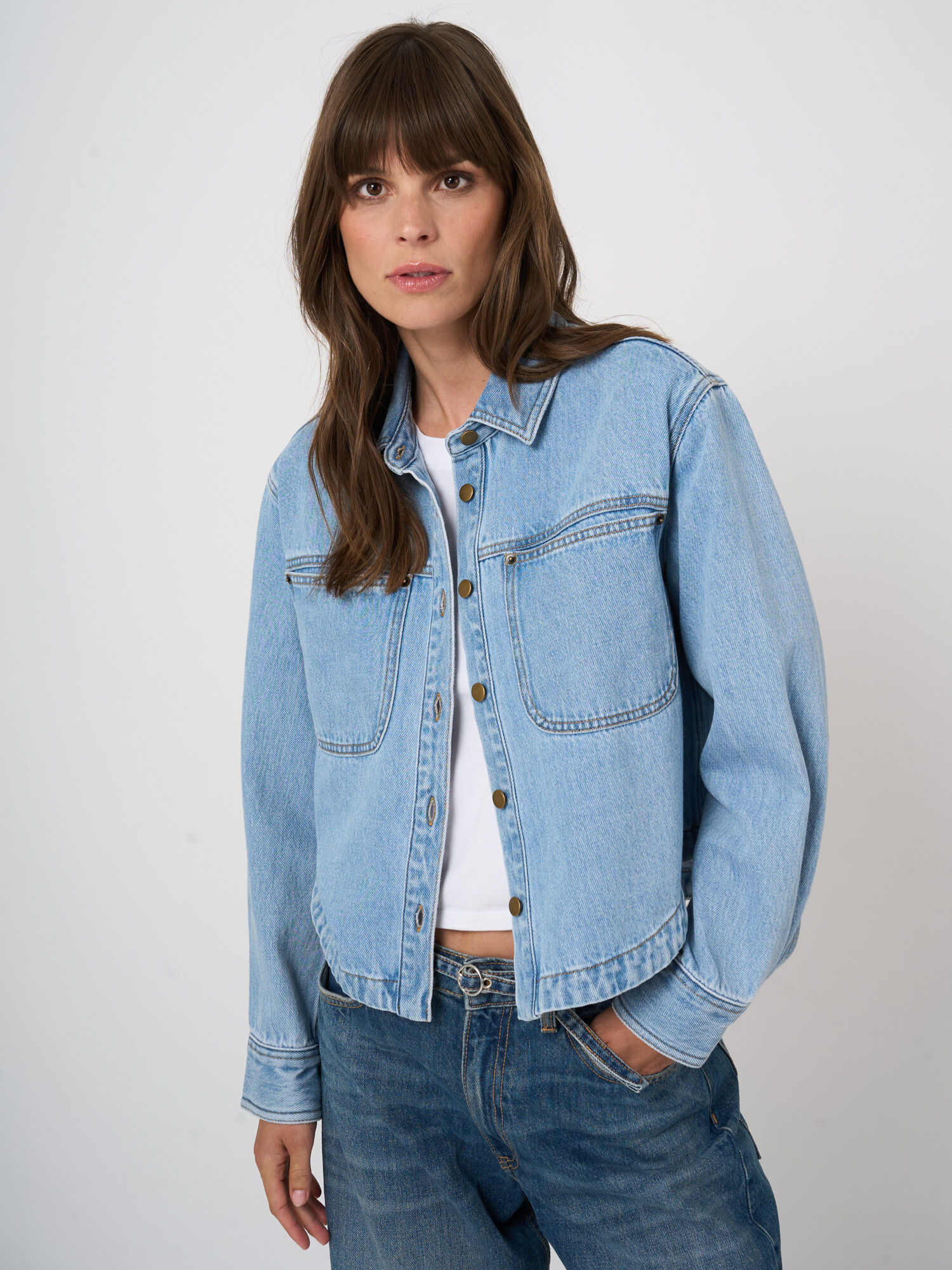 Dames denim overshirt van katoen met borstzakken