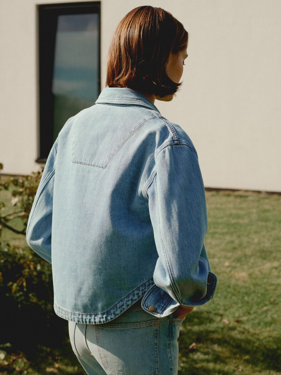 Soft cropped denim jacket image number 4