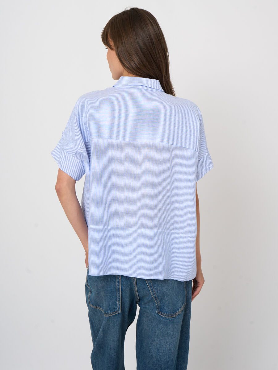 Gestreifte Damen-Boxy-Bluse aus reinem Leinen image number 7