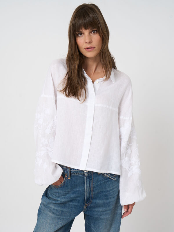 Damen-Leinenbluse mit bestickten &Auml;rmeln image number 3