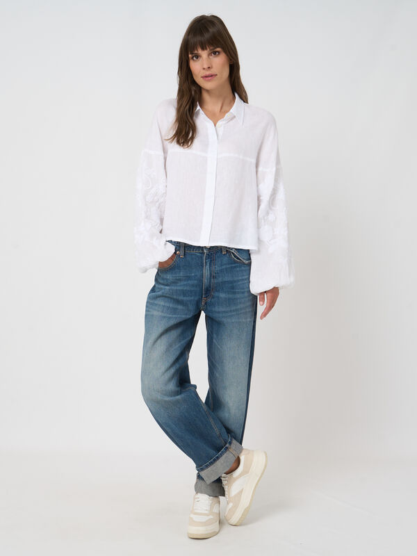 Damen-Leinenbluse mit bestickten &Auml;rmeln image number 6