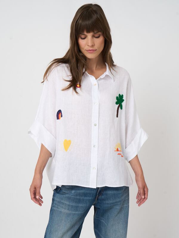 Blouse en lin brod&eacute;e pour femme image number 2