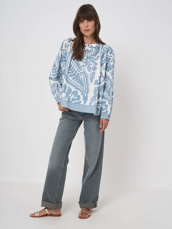 Women&rsquo;s cotton oversized pattern blouse image number 3