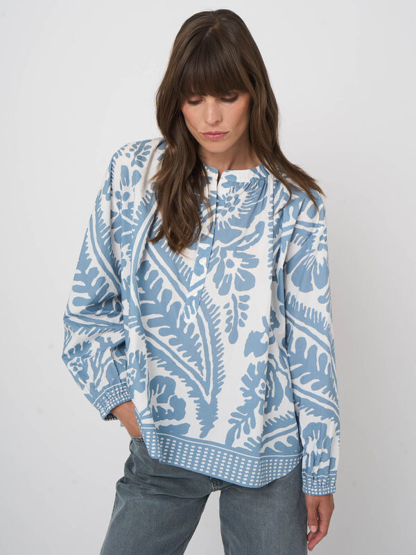 Women&rsquo;s cotton oversized pattern blouse image number 4