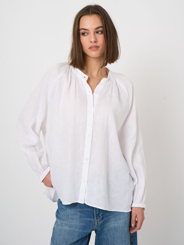 Women&rsquo;s linen blouse with mandarin collar | repeat image number 0