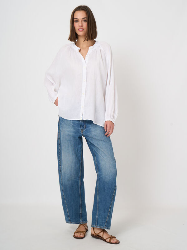 Women&rsquo;s linen blouse with mandarin collar | repeat image number 6