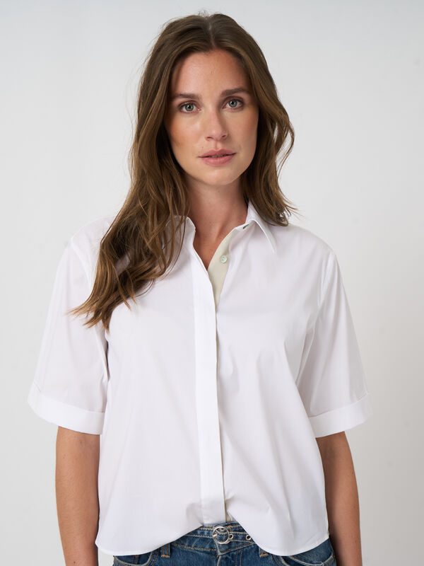 Women&rsquo;s stretch poplin blouse | repeat image number 1
