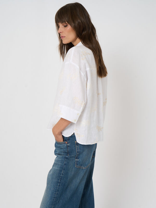 Linnenblouse met all-over borduursel image number 3