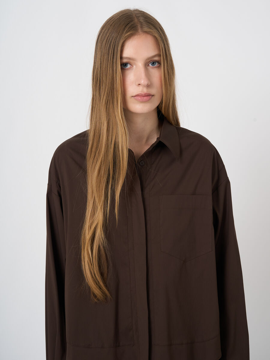 Blouse en popeline stretch avec poche poitrine image number 2
