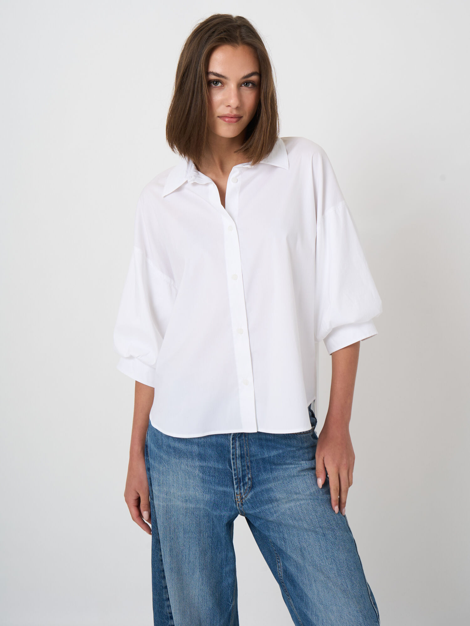 Stretchkatoenen poplin blouse met gelaagde mouwen