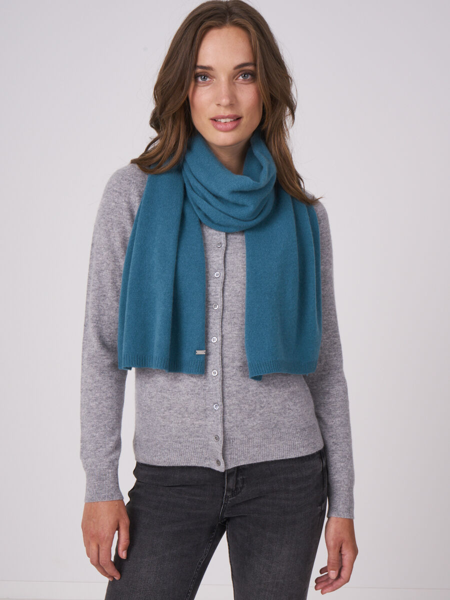 Basic cashmere scarf image number 0