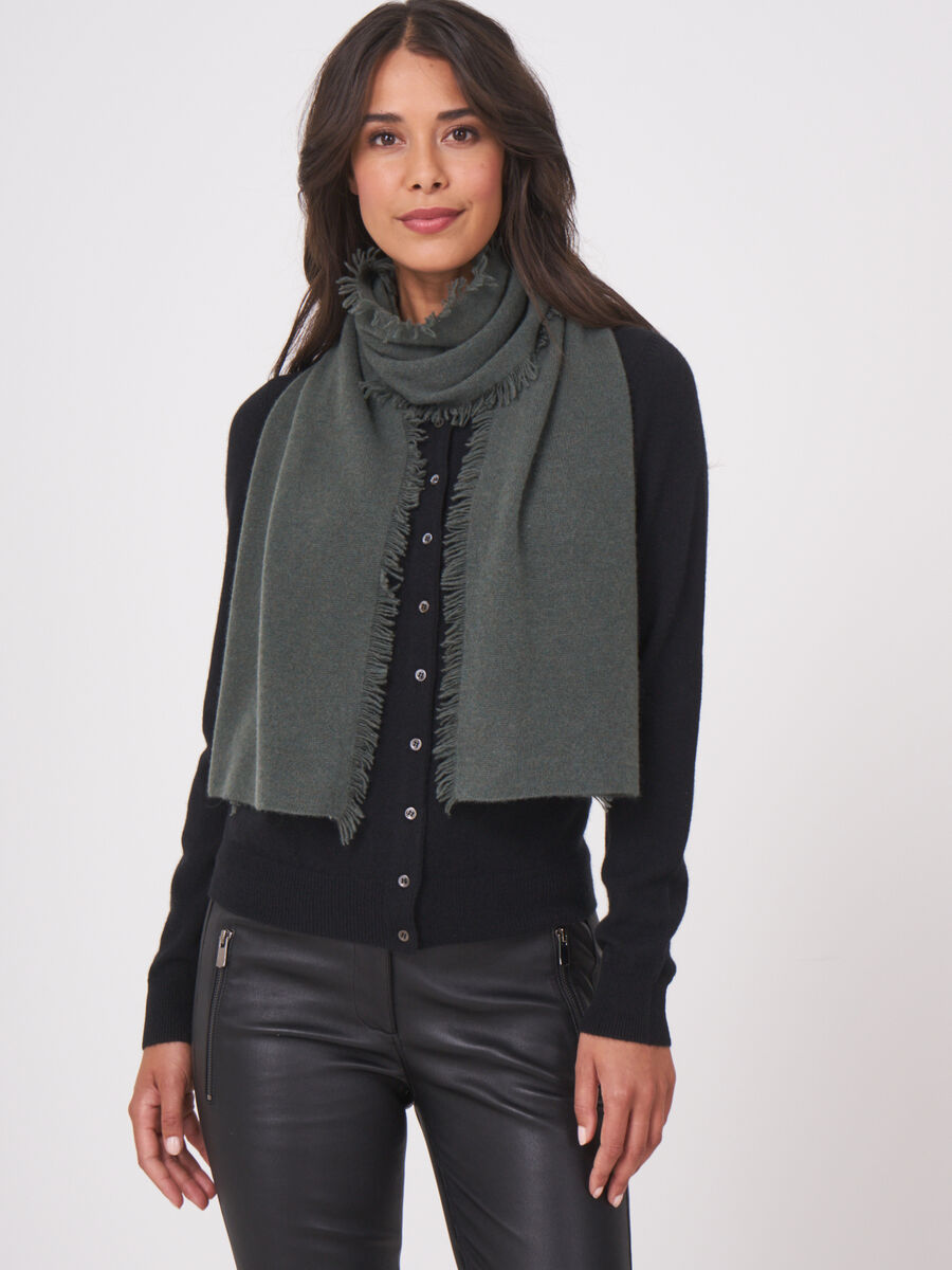 Kaschmirschal mit Fransen image number 0