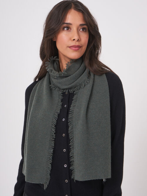 Kaschmirschal mit Fransen