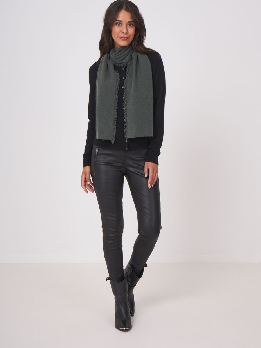 Kaschmirschal mit Fransen image number 3