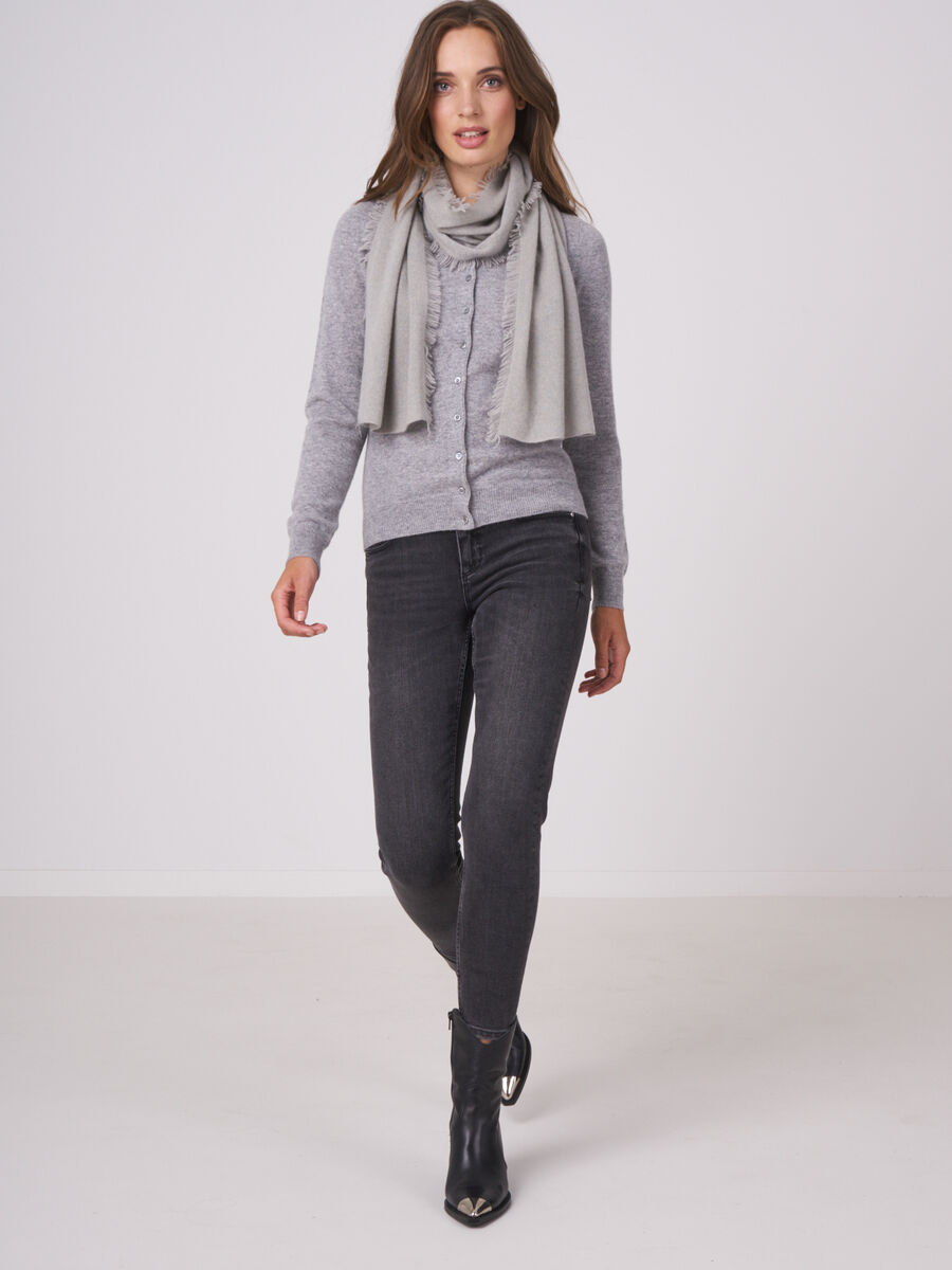 Kaschmirschal mit Fransen image number 3