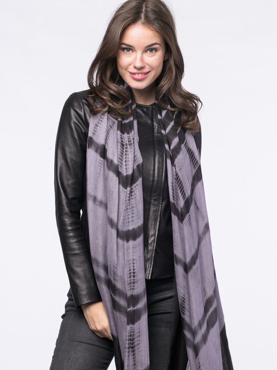 Geweven sjaal met kleurverloop image number 2