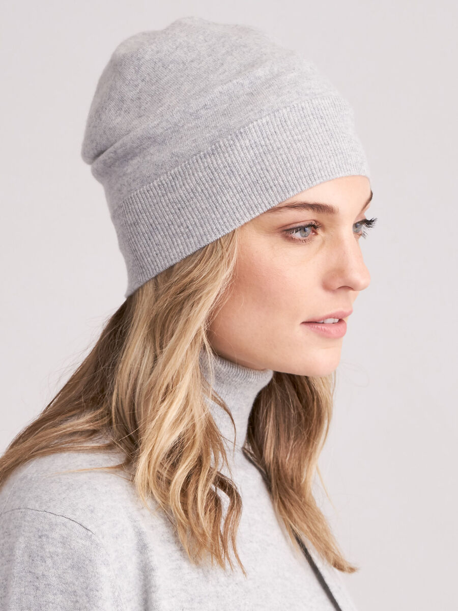 Baby cashmere hat image number 2