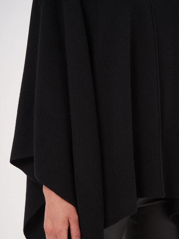 Cashmere blend straight knitted poncho image number 4