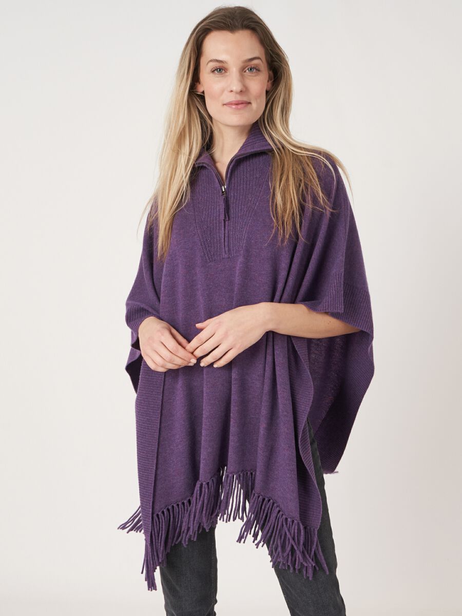 Poncho met franje en ritskraag image number 1