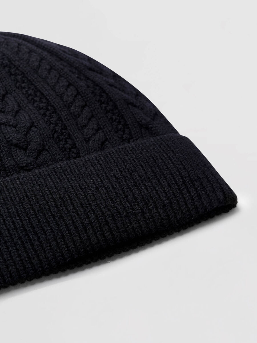 Bonnet torsadé femme — laine mérinos & confort repeat image number 1