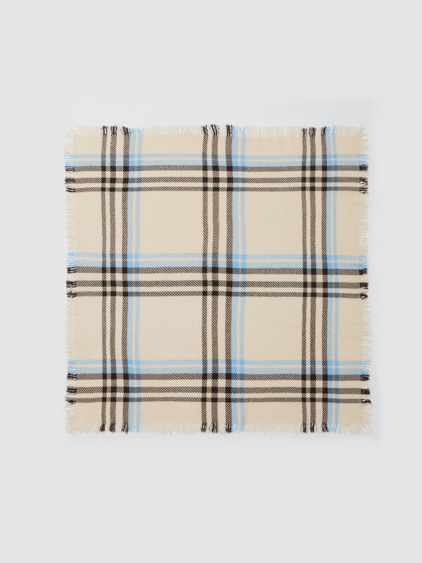 Lightweight Woven Cashmere Check Scarf image number 0