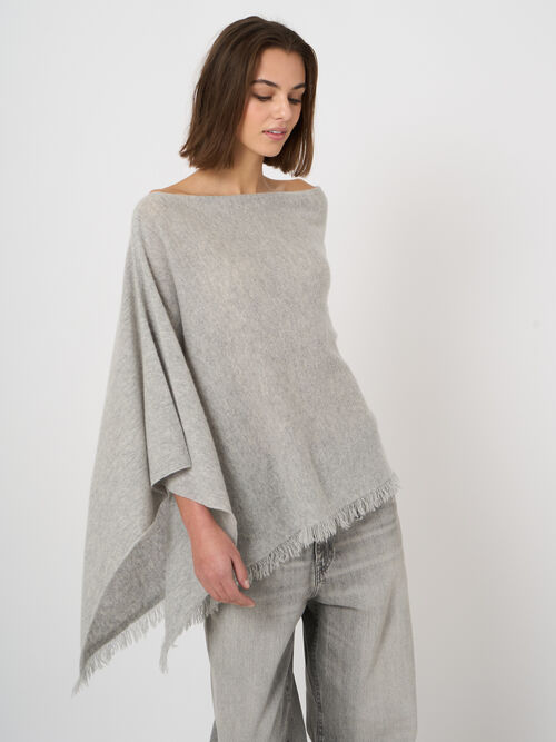 Fine-knit organic cashmere poncho with fringe