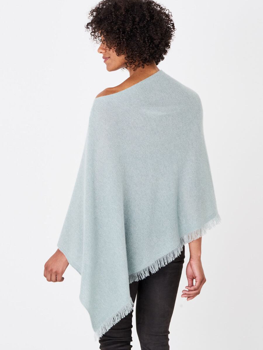 Fein gestrickter Poncho mit Fransen aus Bio-Kaschmir image number 156