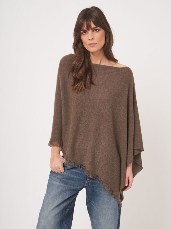 Poncho femme en cachemire — maille fine & franges élégantes image number 2