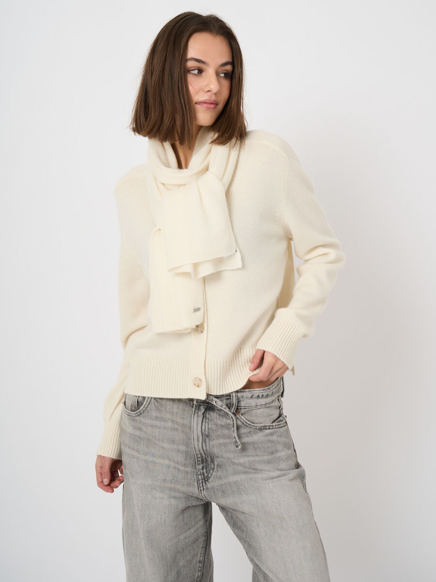 Organic cashmere fine-knit scarf image number 0