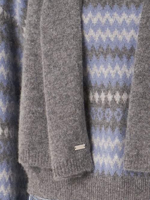 Fine knit organic cashmere scarf