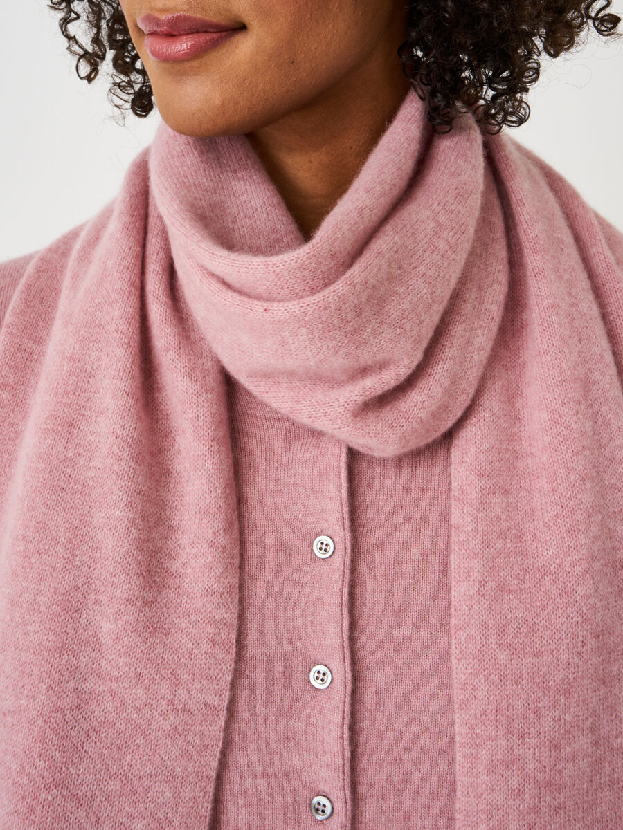 Fine knit organic cashmere scarf image number 138