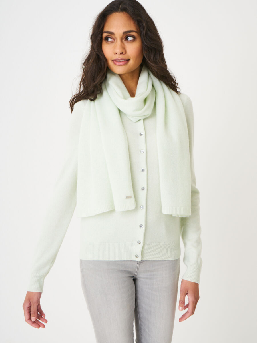 Fine knit organic cashmere scarf image number 141