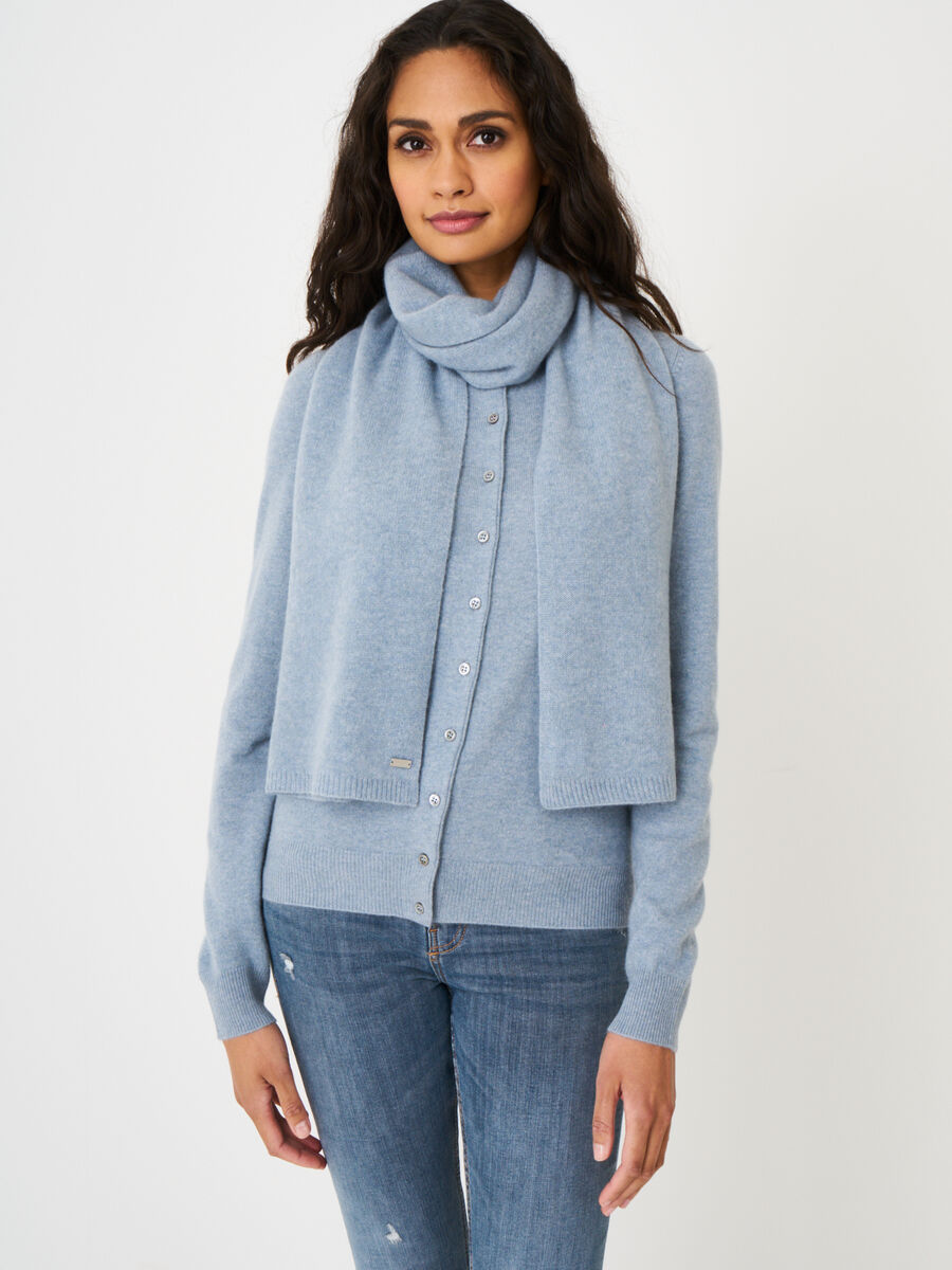 Fine knit organic cashmere scarf image number 153