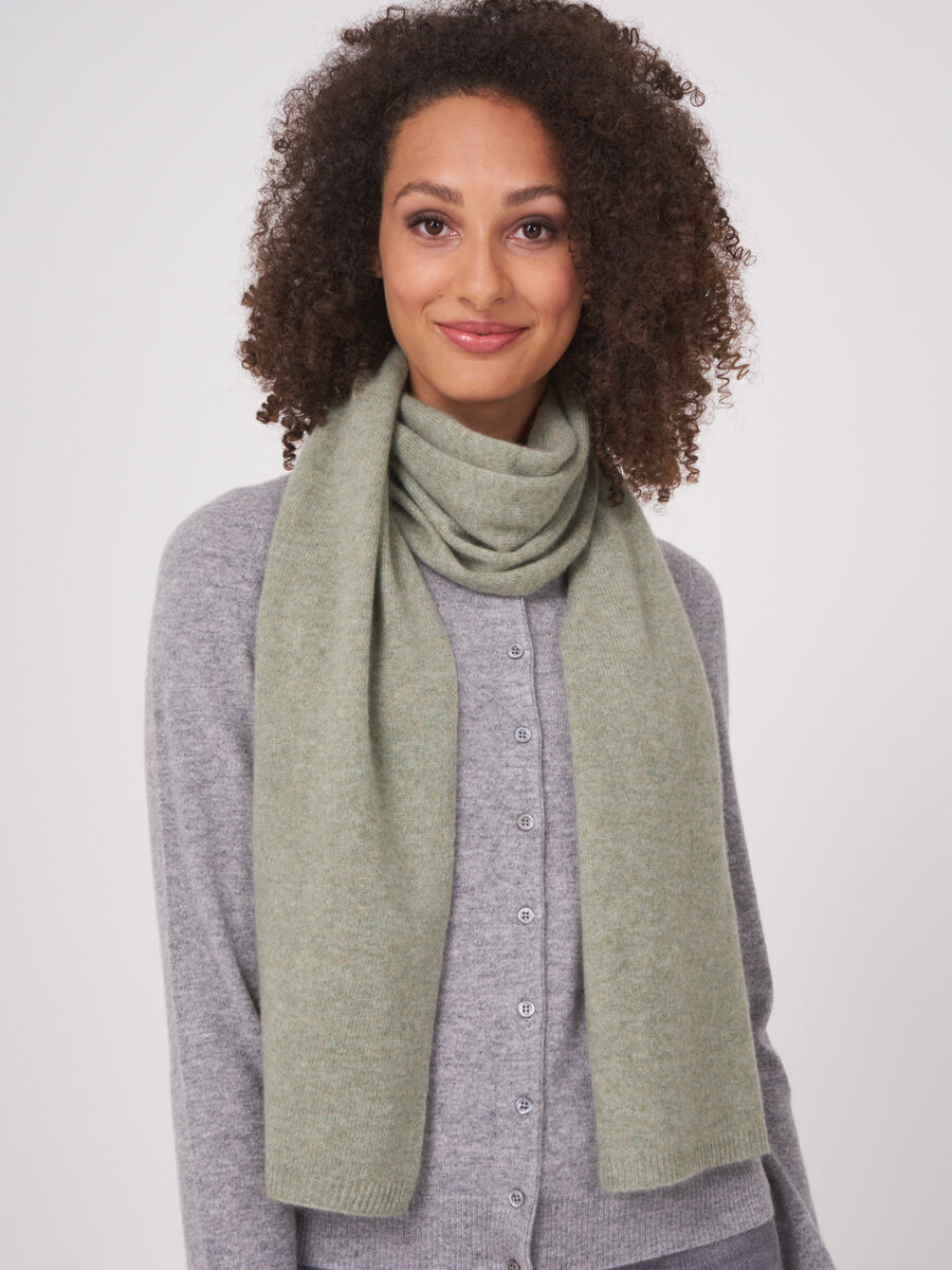 Fine knit organic cashmere scarf image number 170