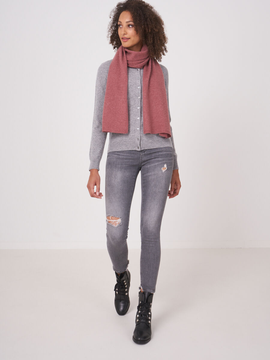 Fine knit organic cashmere scarf image number 180